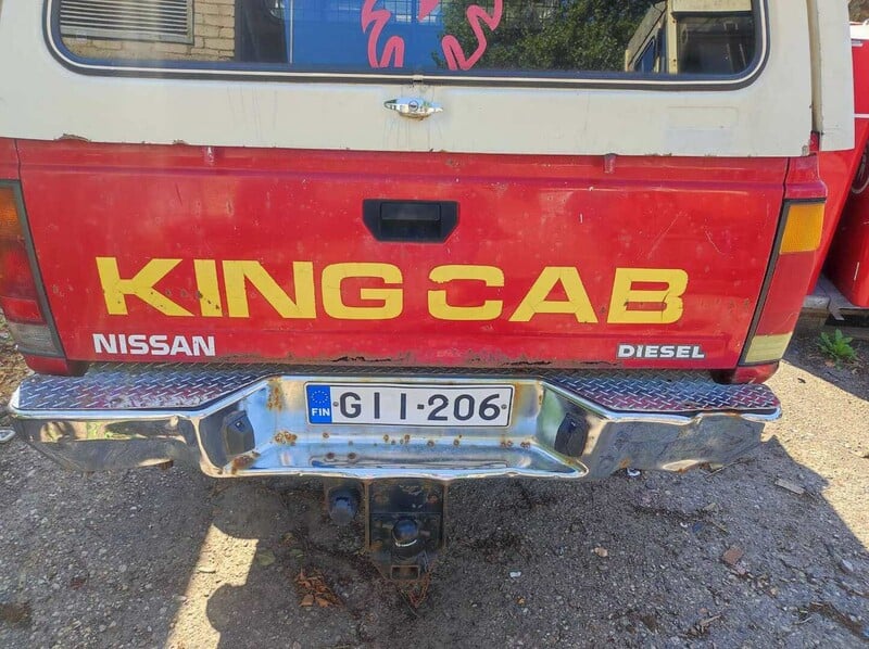 Nuotrauka 16 - Nissan King Cab 1990 m Pikapas