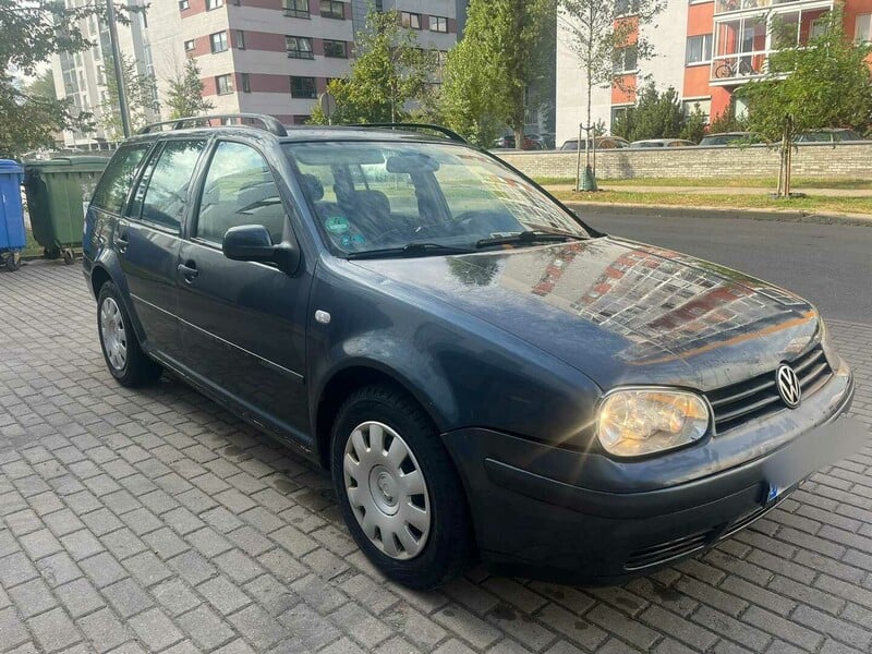 Volkswagen Golf IV 2001 г