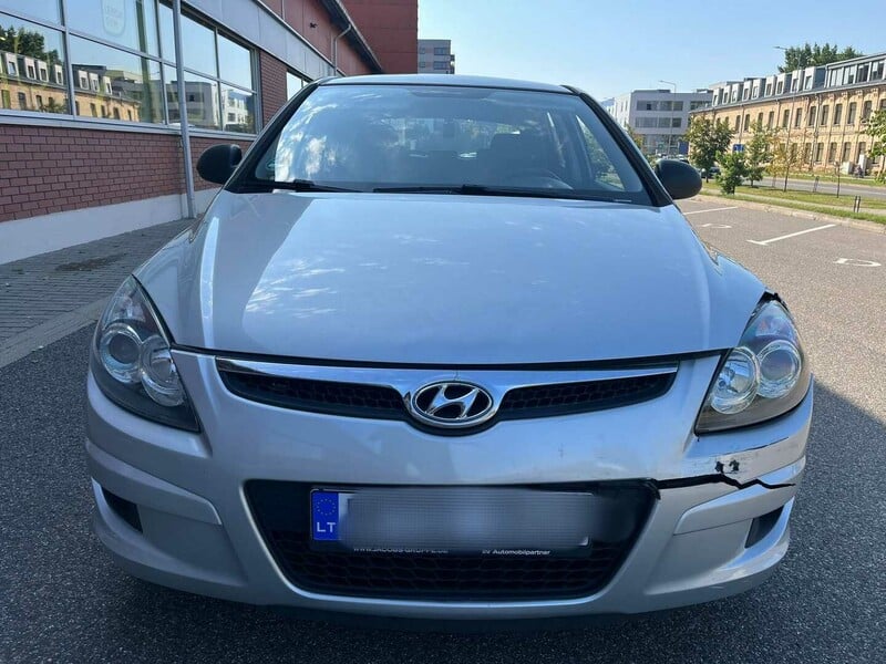 Photo 3 - Hyundai i30 I 2010 y