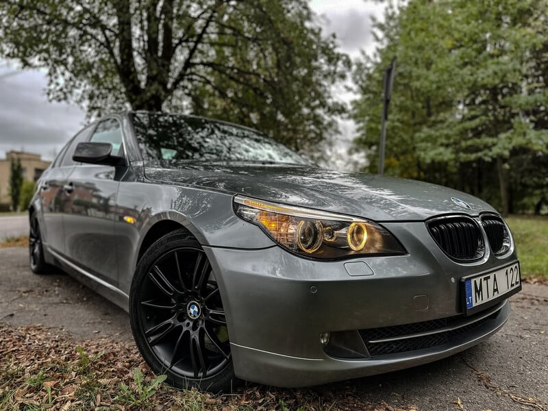 Photo 3 - Bmw 530 E60 d 2008 y