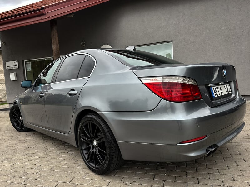 Photo 10 - Bmw 530 E60 d 2008 y