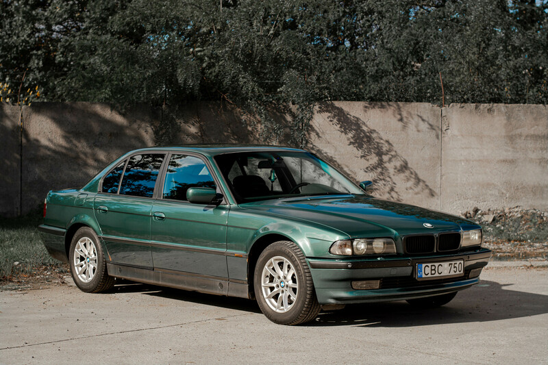 Bmw 728 E38 1997 y