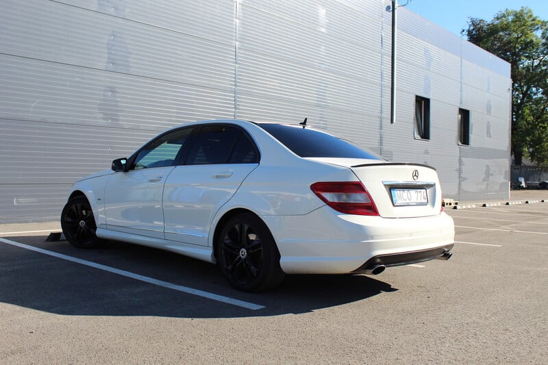 Mercedes-Benz C 220 W204 CDI 2007 г