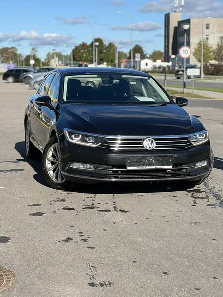 Volkswagen Passat 2015 г Седан