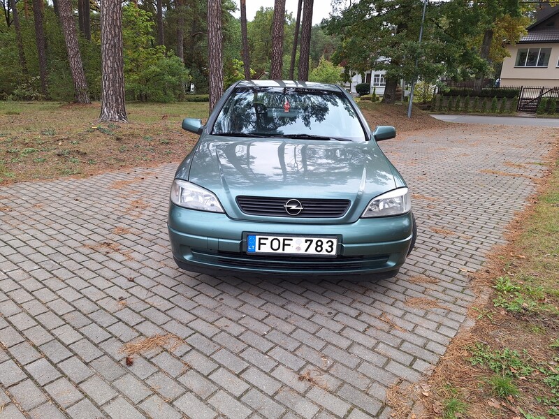 Фотография 2 - Opel Astra 2003 г Хэтчбек