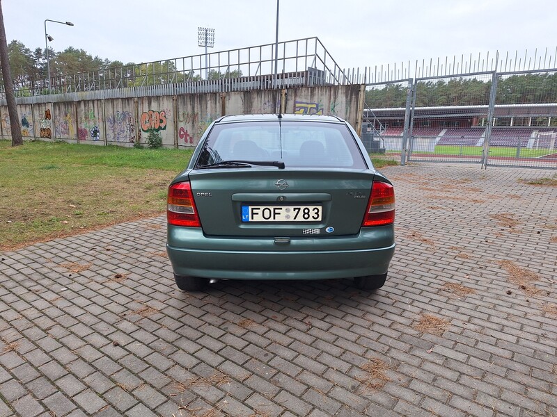 Фотография 7 - Opel Astra 2003 г Хэтчбек