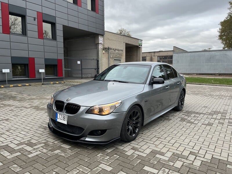 Bmw 520 E60 2006 г