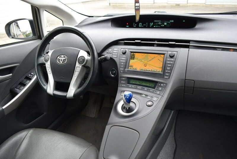 Photo 13 - Toyota Prius III 2009 y