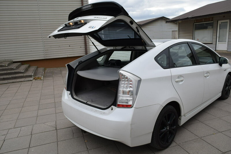 Photo 27 - Toyota Prius III 2009 y