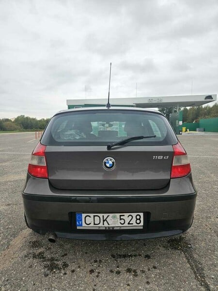 Nuotrauka 7 - Bmw 118 2006 m Sedanas