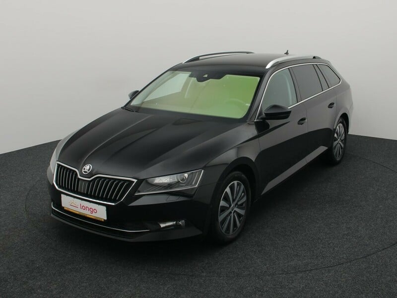 Skoda Superb 2019 m Universalas