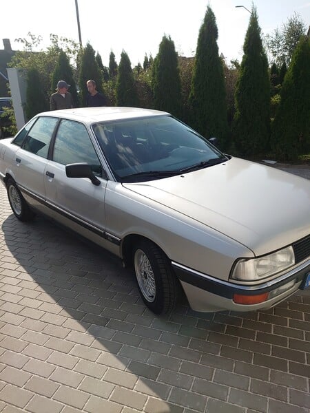 Nuotrauka 11 - Audi 90 1987 m Sedanas