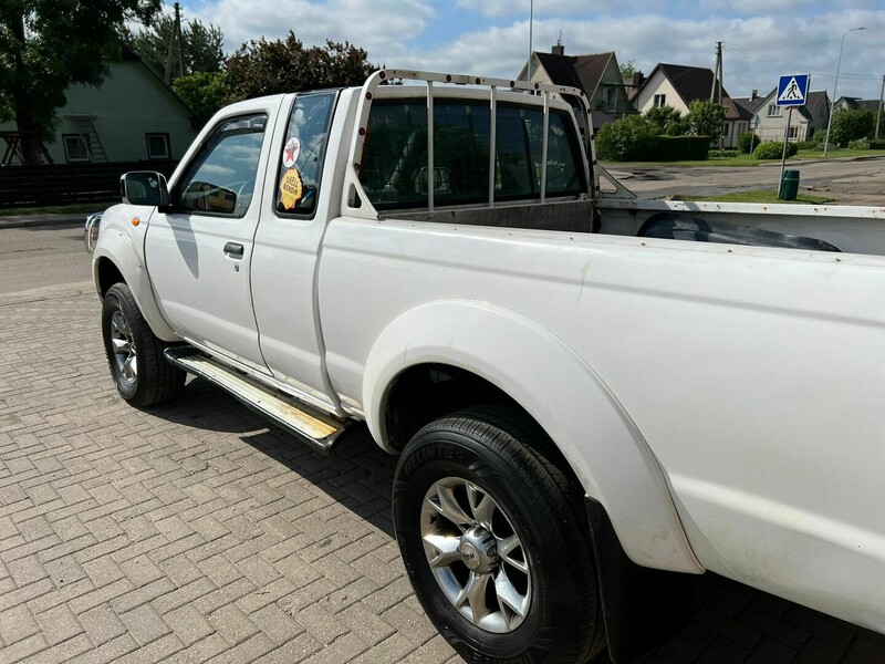 Nuotrauka 12 - Nissan Navara III 4x4 2006 m