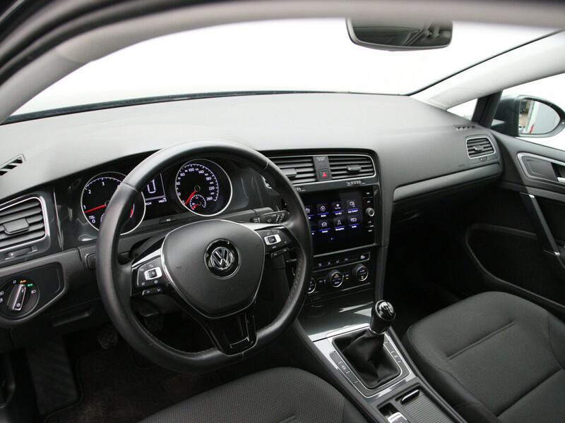 Nuotrauka 16 - Volkswagen Golf 2020 m Universalas