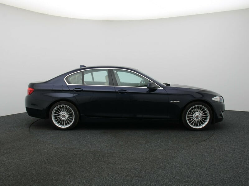 Photo 9 - Bmw 520 2012 y Sedan