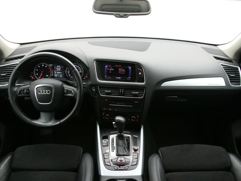 Photo 2 - Audi Q5 2010 y Off-road / Crossover