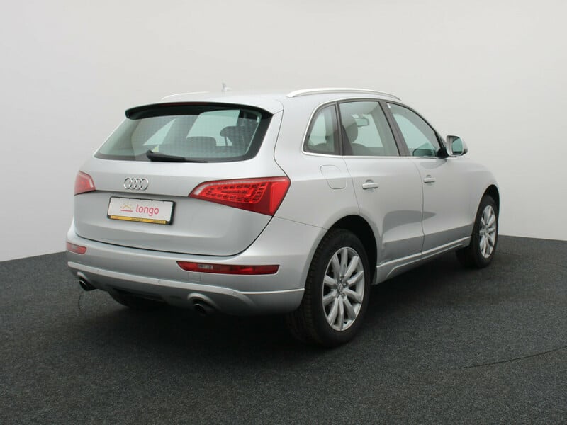 Photo 8 - Audi Q5 2010 y Off-road / Crossover