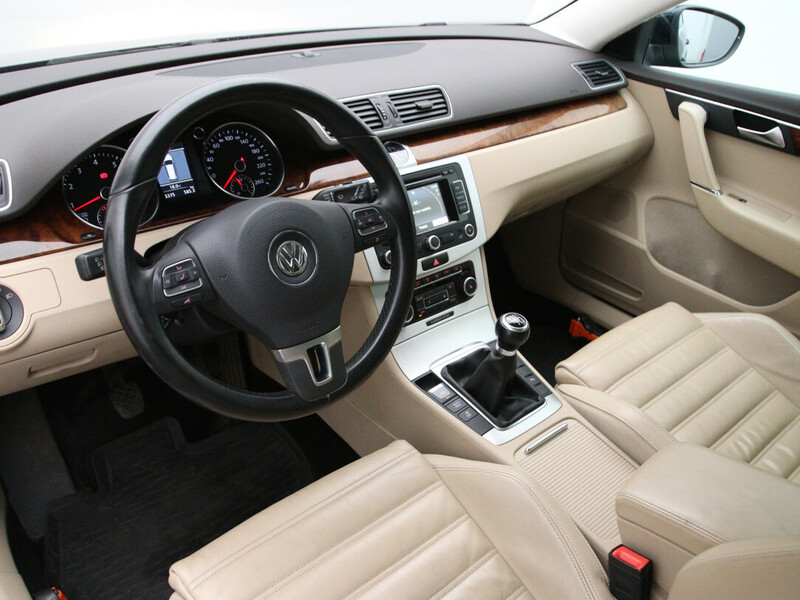 Nuotrauka 16 - Volkswagen Passat 2011 m Universalas