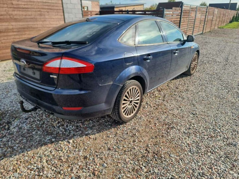 Photo 6 - Ford Mondeo 2008 y Hatchback