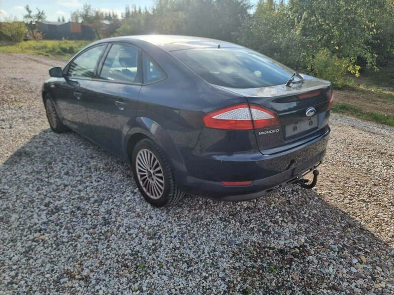 Photo 7 - Ford Mondeo 2008 y Hatchback