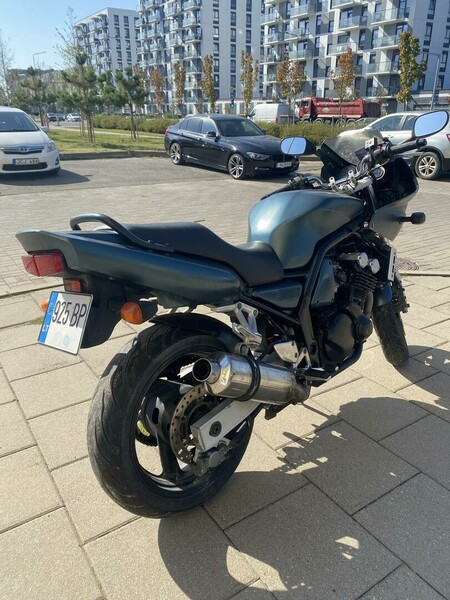 Yamaha FZS 2000 y Touring / Sport Touring motorcycle