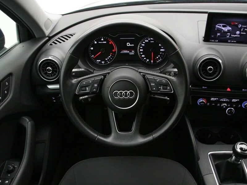 Photo 17 - Audi A3 2019 y Hatchback