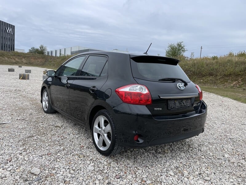 Nuotrauka 4 - Toyota Auris 2011 m Hečbekas