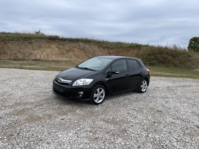 Nuotrauka 11 - Toyota Auris 2011 m Hečbekas