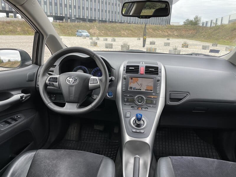 Nuotrauka 18 - Toyota Auris 2011 m Hečbekas