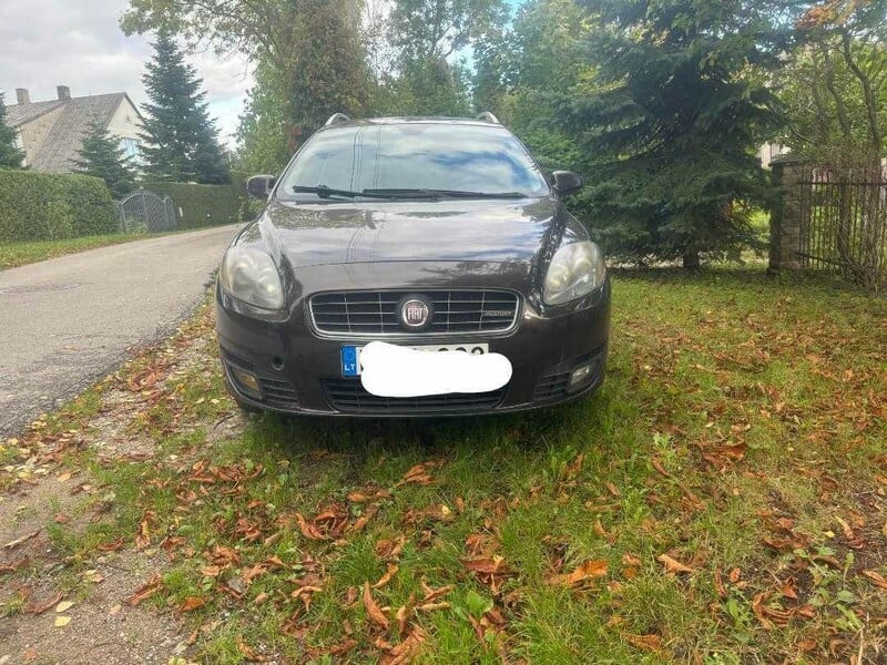 Fiat Croma 2009 г Хэтчбек