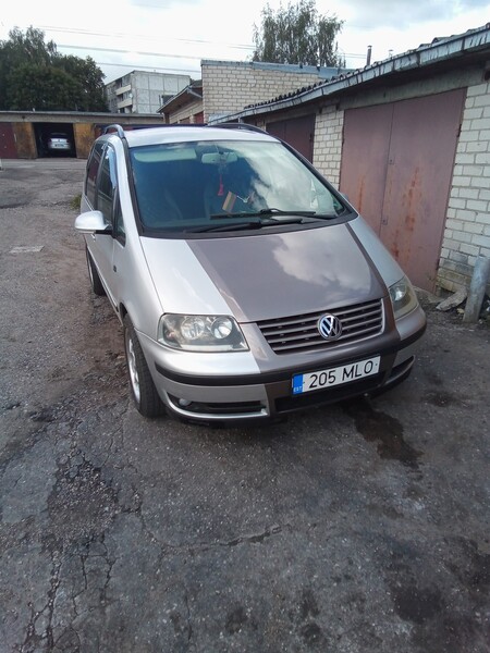 Photo 11 - Volkswagen Sharan 2006 y Van