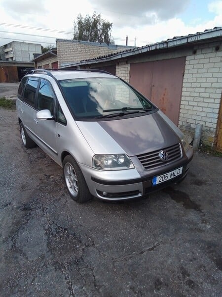 Photo 3 - Volkswagen Sharan 2006 y Van