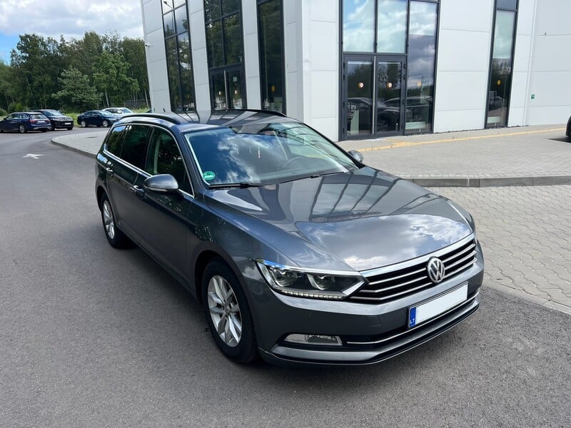 Volkswagen Passat B8 2018 y