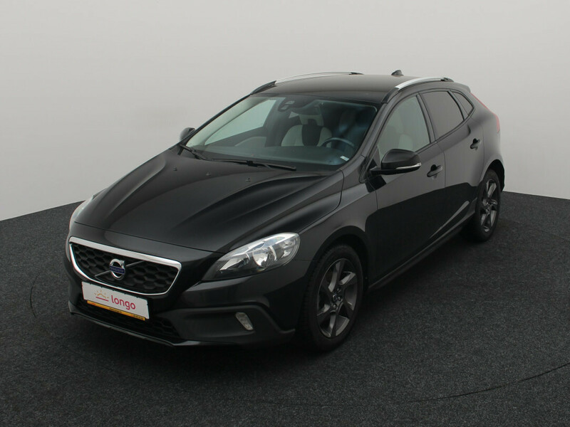 Volvo V40 Cross Country 2013 г Хэтчбек