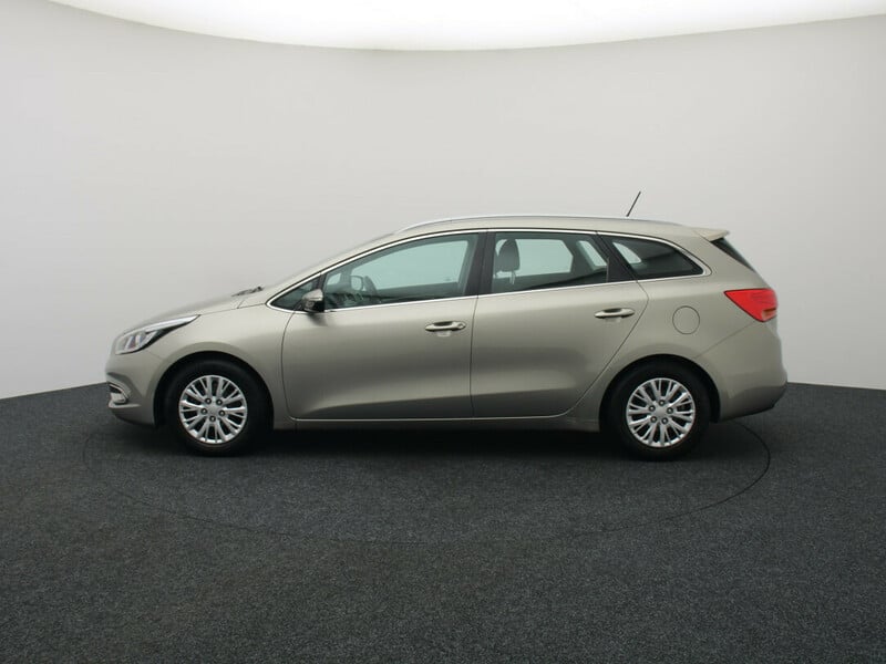 Nuotrauka 6 - Kia Cee&apos;d 2013 m Universalas