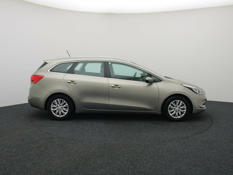 Nuotrauka 9 - Kia Cee&apos;d 2013 m Universalas