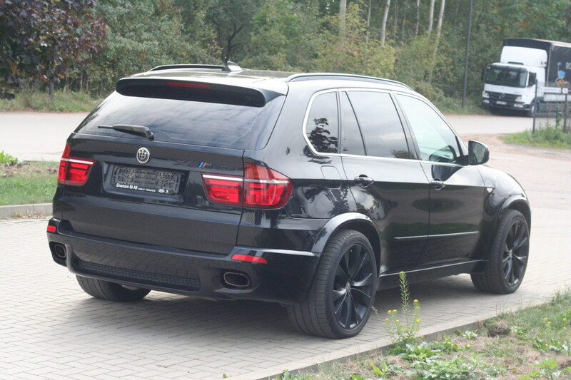 Photo 4 - Bmw X5 2010 y Off-road / Crossover