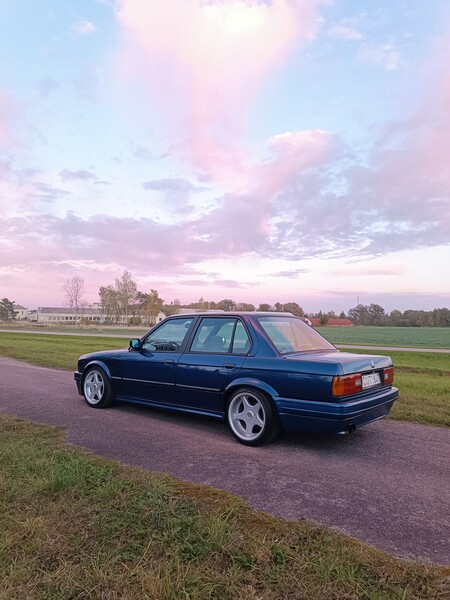 Nuotrauka 2 - Bmw 324 1989 m Sedanas