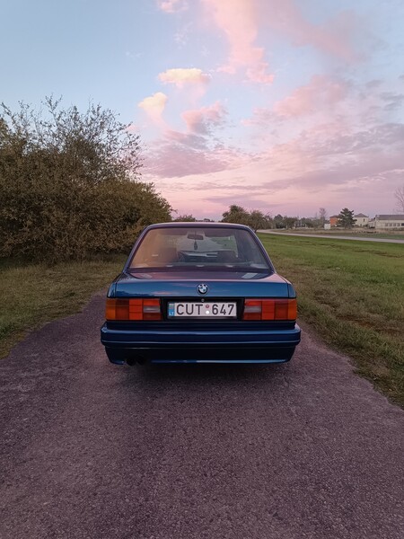 Nuotrauka 9 - Bmw 324 1989 m Sedanas