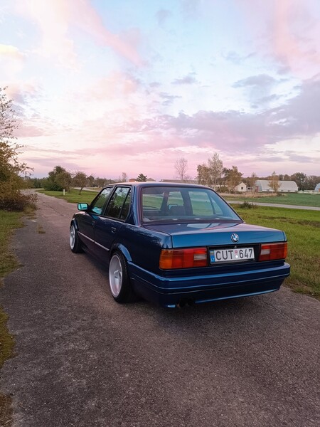 Nuotrauka 10 - Bmw 324 1989 m Sedanas