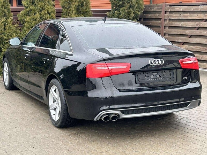 Фотография 10 - Audi A6 2014 г Седан