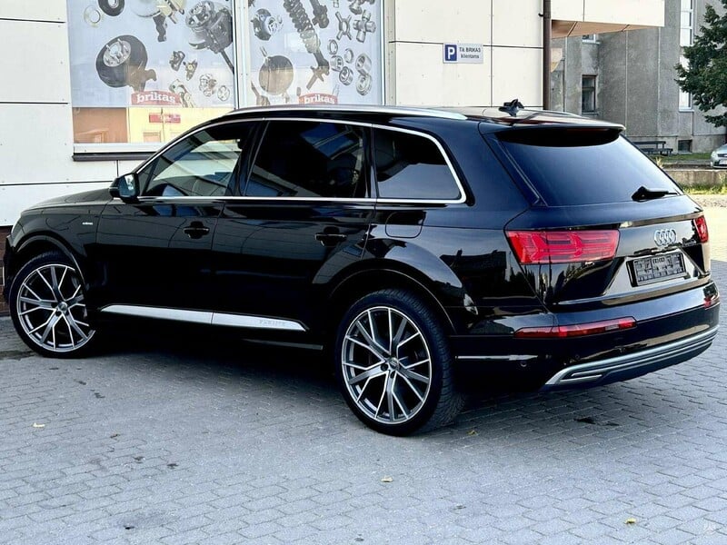 Photo 11 - Audi Q7 2016 y Off-road / Crossover