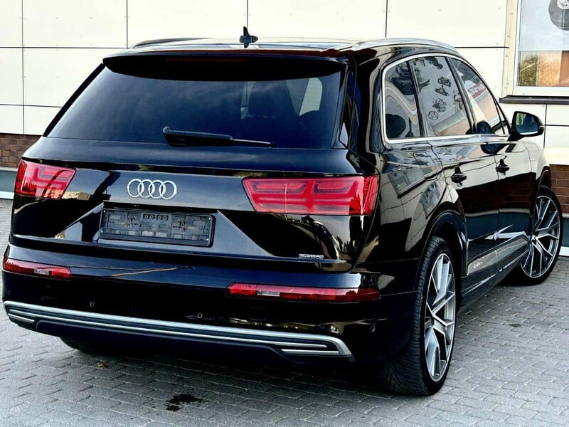 Photo 13 - Audi Q7 2016 y Off-road / Crossover