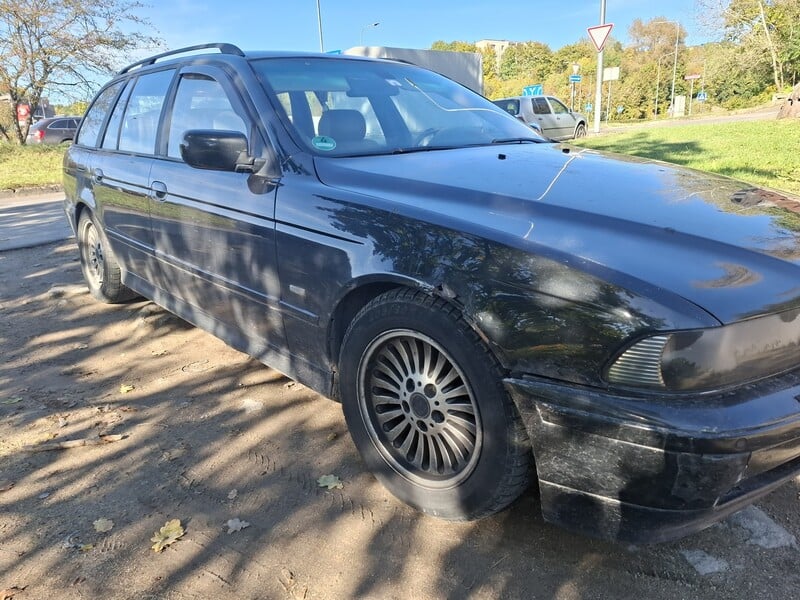 Bmw 530 2002 m Universalas