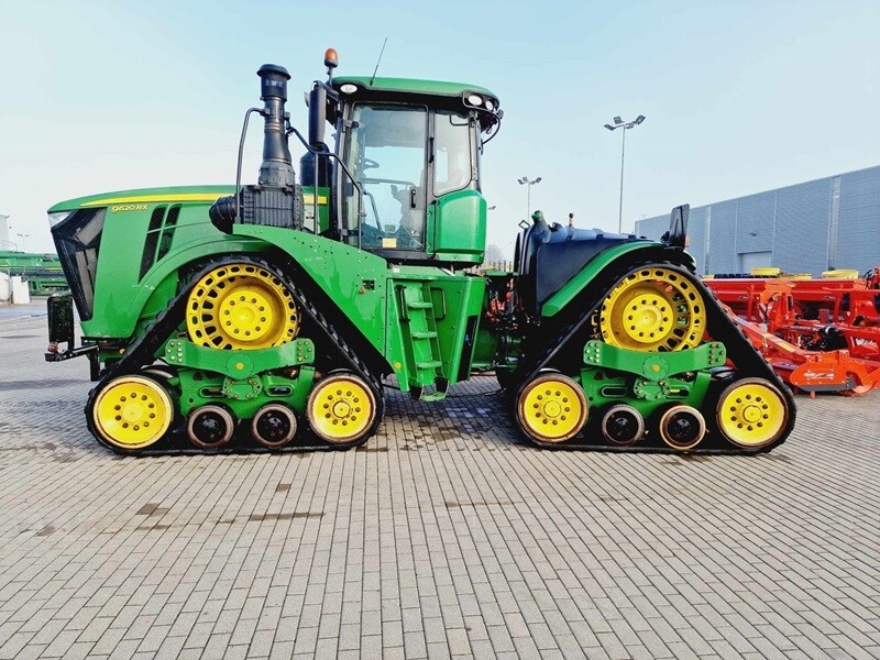 Photo 8 - John Deere 2018 y Tractor