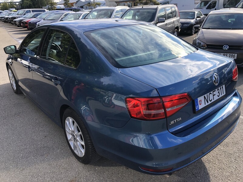 Photo 8 - Volkswagen Jetta 2016 y Sedan