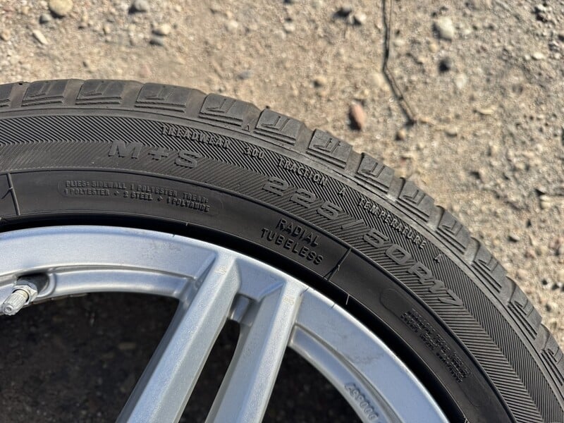 Photo 8 - Goodyear Siunciam, 4mm R17 winter tyres passanger car