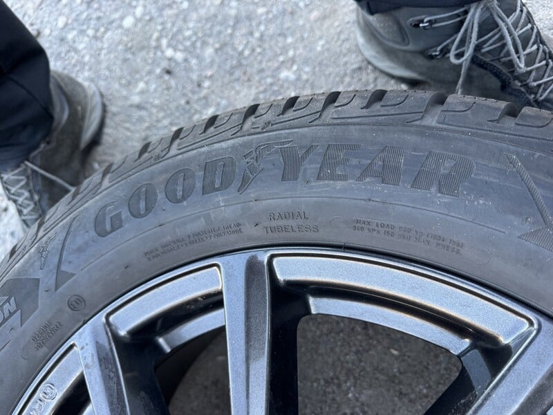 Фотография 7 - Goodyear Siunciam, 6mm 2020m R18 зимние шины для автомобилей