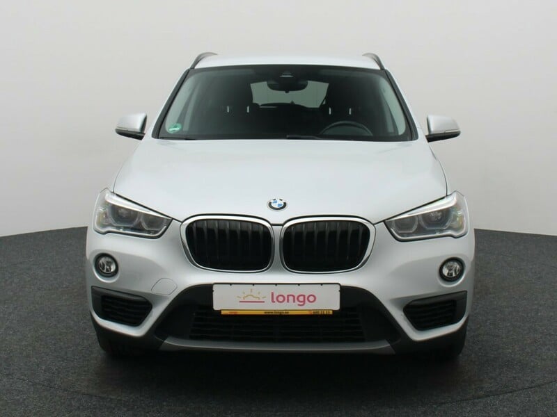 Photo 3 - Bmw X1 2019 y Off-road / Crossover