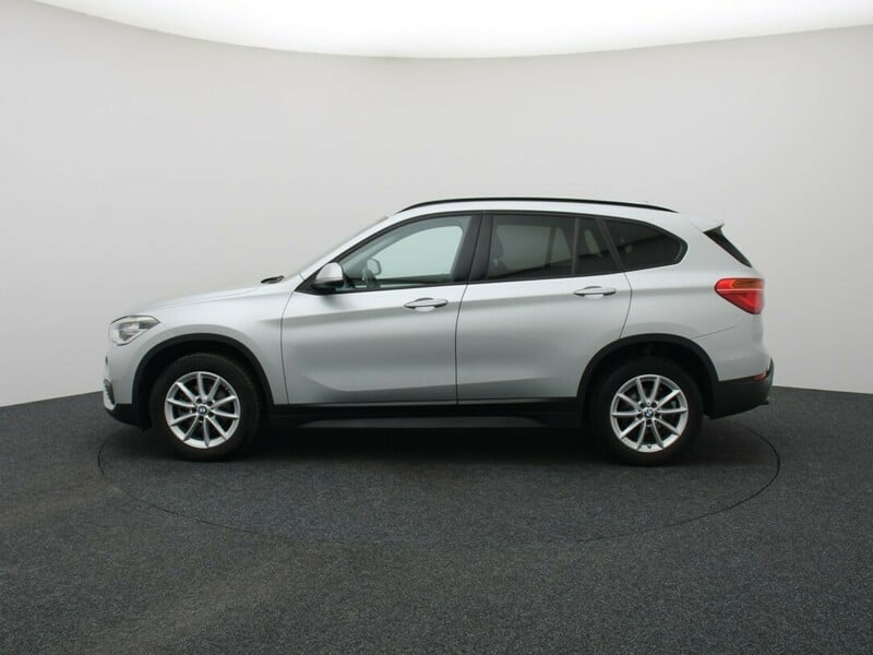 Photo 6 - Bmw X1 2019 y Off-road / Crossover